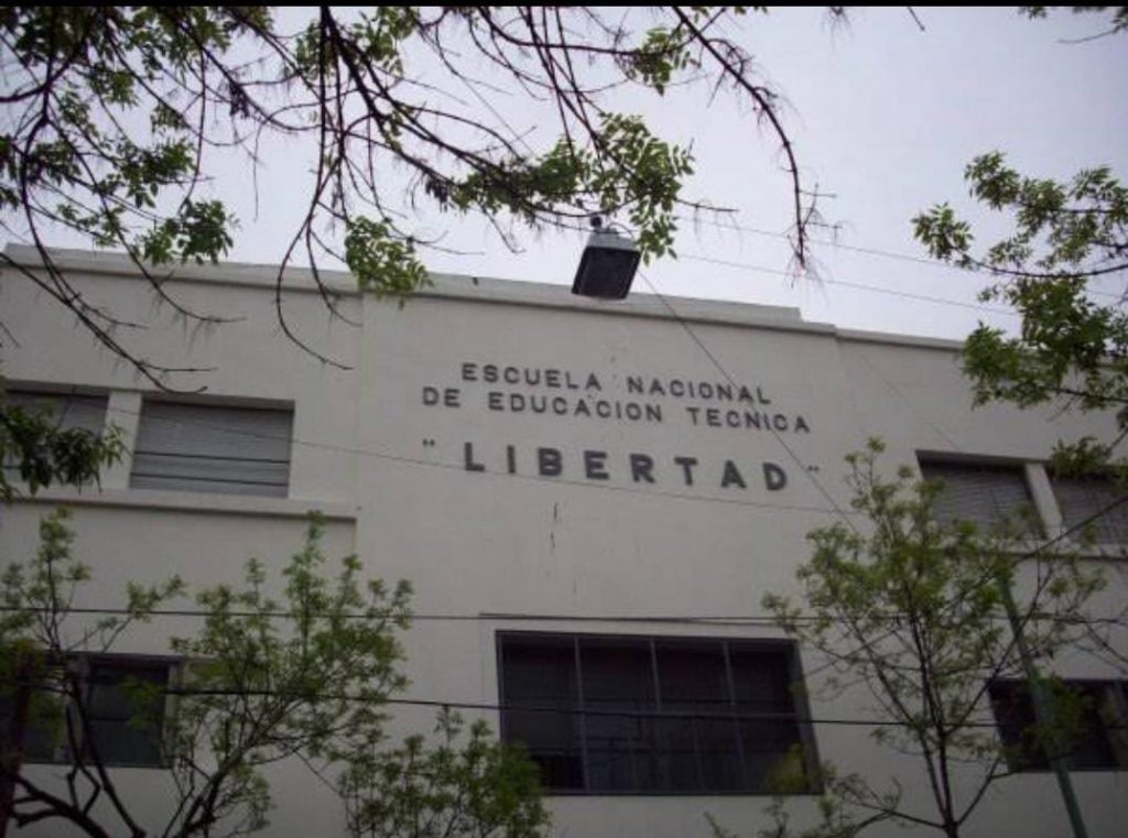 Barracas: tercera escuela porteña con trabajadores positivos de Covid-19