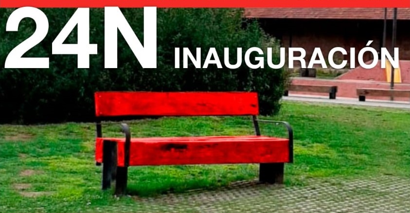 Instalan en el Parque de la Estación un Banco Rojo contra la violencia hacia la mujer