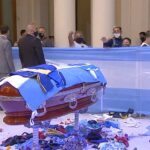 Miles de personas despiden a Diego Maradona en Casa Rosada