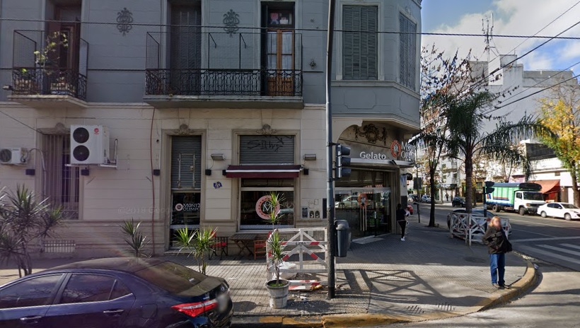 Más locales gastronómicos de Saavedra y Comuna 12 son autorizados a instalar mesas en la vía pública