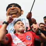 Proponen llamar Maradona a un tramo de Boyacá y Punta Arenas, en Paternal y Villa General Mitre