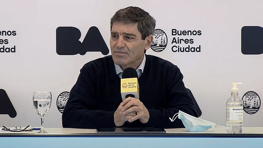 Enfermeros harán una caravana hasta el country donde se domicilia Fernán Quirós