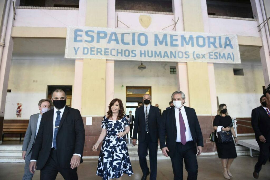 Alberto Fernández y Cristina Kirchner visitaron la ex ESMA por el Día de los Derechos Humanos