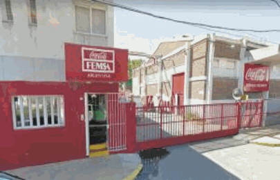 La Justicia condenó a Coca Cola  por presencia de objeto en una botella