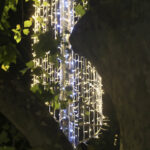 Ciudad colocó adornos navideños lumínicos en Triunvirato, entre Olazabal y La Pampa