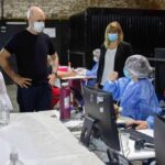 Rodríguez Larreta visitó el Detectar Móvil del Espacio Cultural Julián Centeya