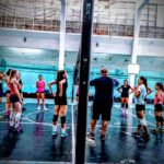Vóley: el Círculo Urquiza entrena gratis a niños y niñas en Parque Mugica: “Estamos reinventándonos para continuar”
