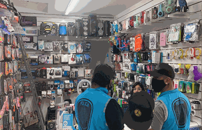 Clausuran un desarmadero de celulares en Flores