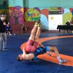 Torneo de lucha libre en el Polideportivo Martín Fierro