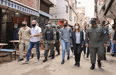 La ministra de seguridad visitó la villa 1 -11-14