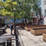 Palermo: el dueño de Don Julio respondió a las críticas por el armado de una huerta en una plaza