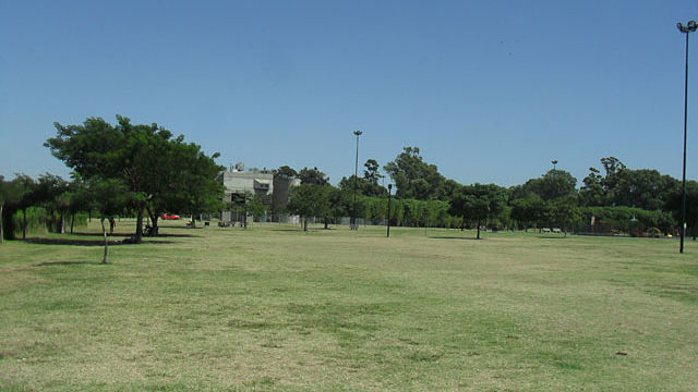 Los vecinos del Parque La Isla, en La Paternal, nuevamente en alerta ante la inminente obra