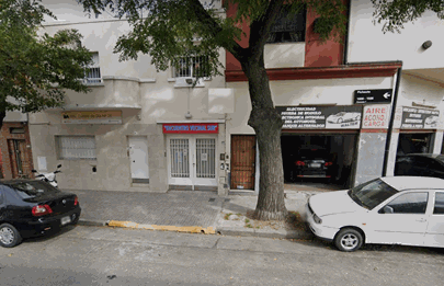 ¿Vacunan en comité radical de Parque Chacabuco?