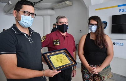 Reconocimiento a un medico que murió durante la pandemia