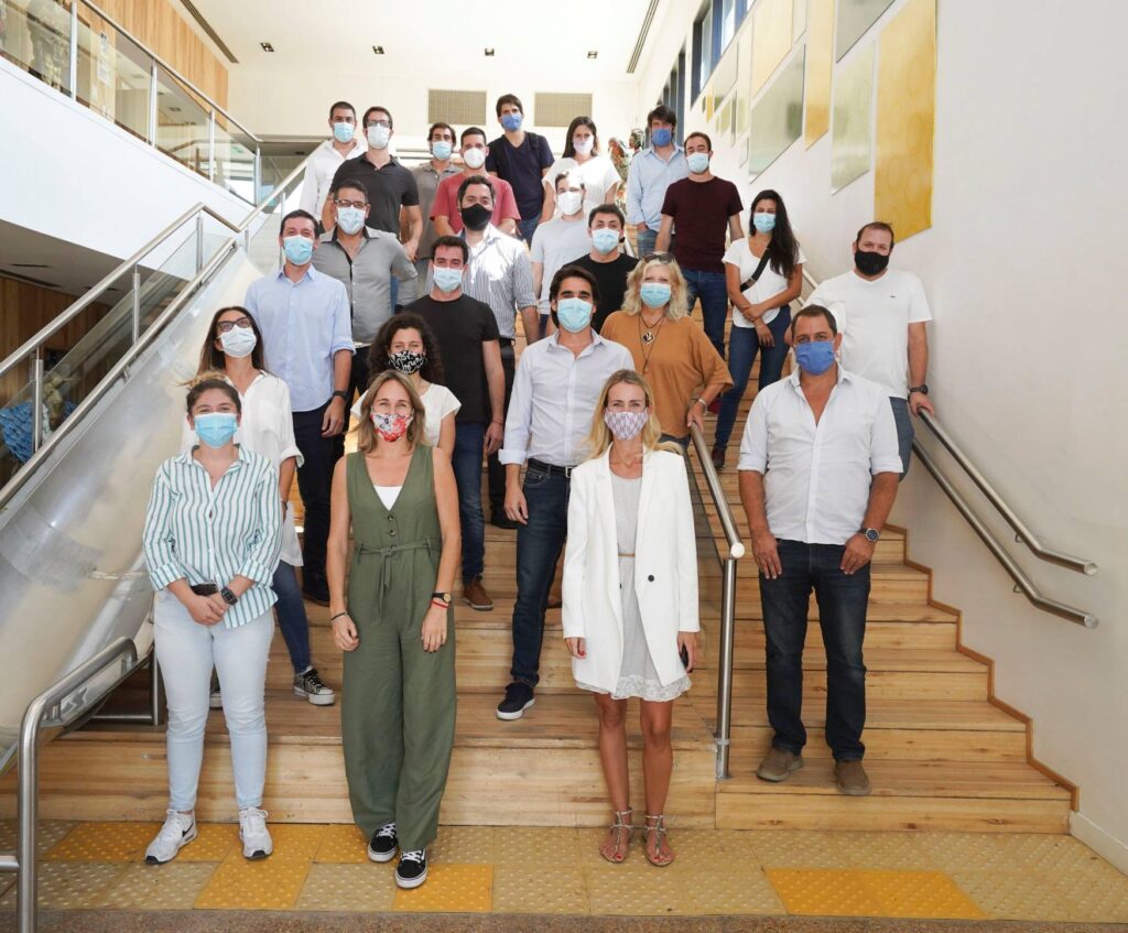 Por una campaña para separar reciclables, Gabriel Borges visitó la planta de Villa Soldati