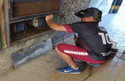 Trabajos de los vecinos y la comuna en barrio Piedrabuena