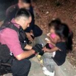 Liniers: hallaron a dos dos niñas abandonadas y detuvieron a sus padres