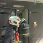 Un operario herido al caer desde una terraza en una obra en Lugones al 2600