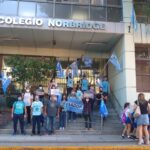 Frente al colegio Norbridge, Sadop denunció despidos y precarización laboral