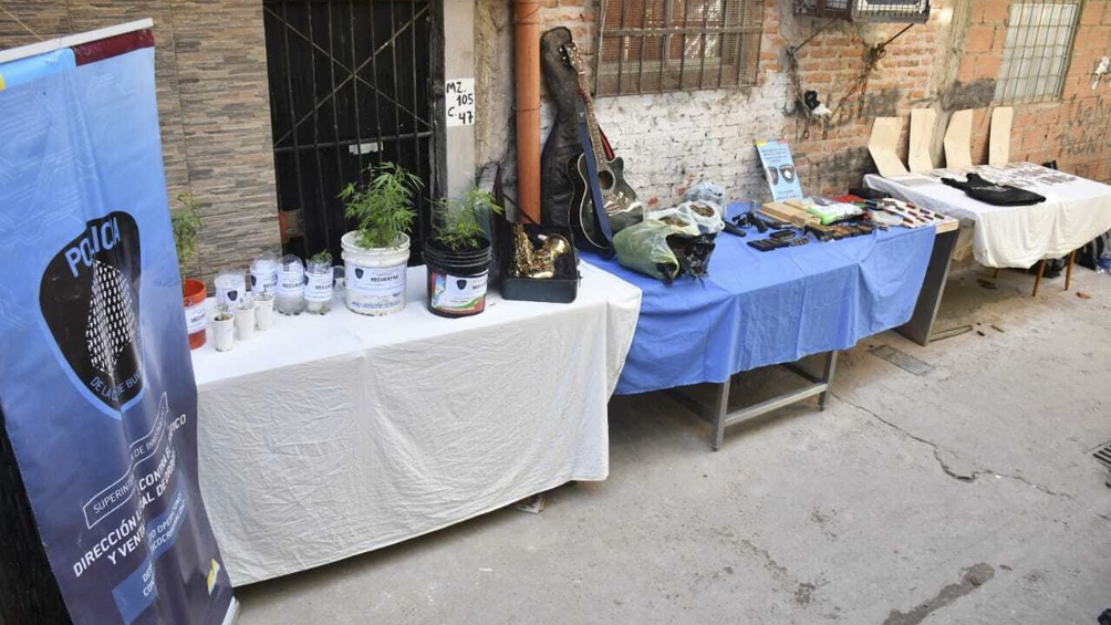 Barrio 31: detienen por un crimen a la mujer y a un hijo del narco “El Loco César”