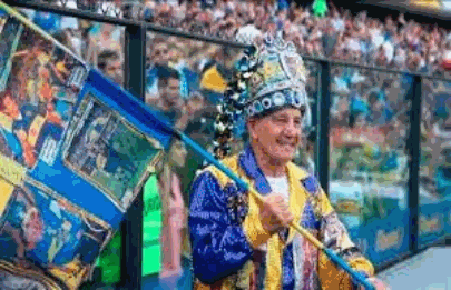 Murió el Loco Banderita un pedazo de la Bombonera