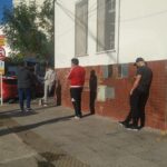 Largas colas para testearse en la Unidad Febril del Hospital Pirovano