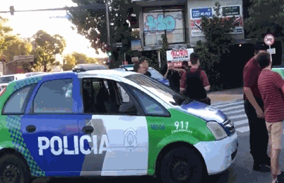 Persecución policial finalizó en Liniers con dos detenciones