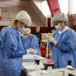 Comenzó la vacunación docentes y trabajadores de escuelas en cuatro sedes porteñas