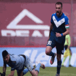 Gran triunfo de Vélez Sarsfield en la fortaleza granate