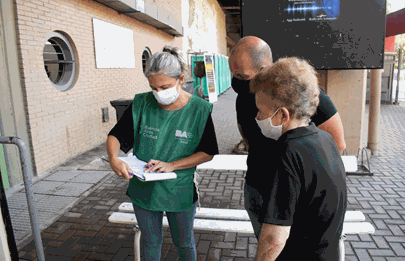 En la Ciudad comenzó la campaña de vacunación contra la gripe