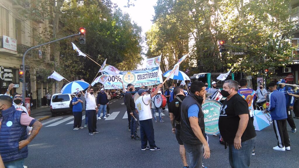 La UTA pidió vacunas para los choferes de colectivo en Belgrano y Jujuy