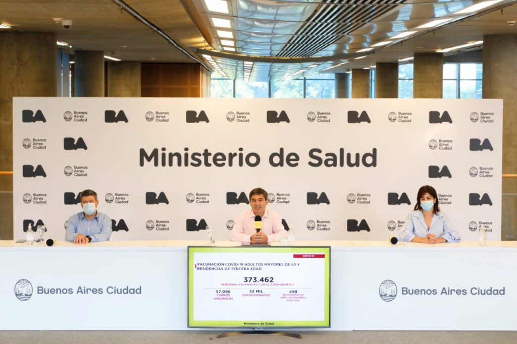 Quirós y Gollan coinciden en que la curva de contagios se desacelera