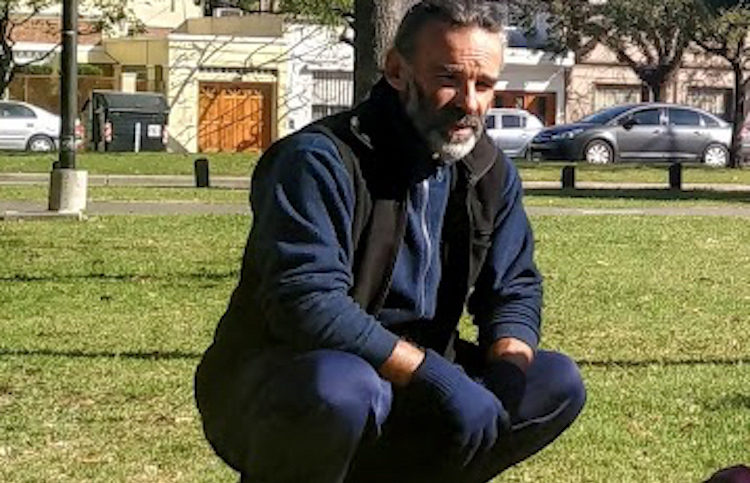 Piden donaciones de sangre para Javier, un vecino de Saavedra en situación de calle