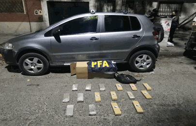 Operativo detención y secuestro de drogas en Ciudad Oculta