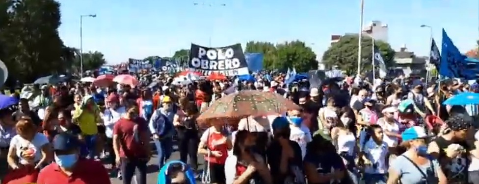Villa Lugano: Barrios de Pie cortó la avenida General Paz para pedir alimentos