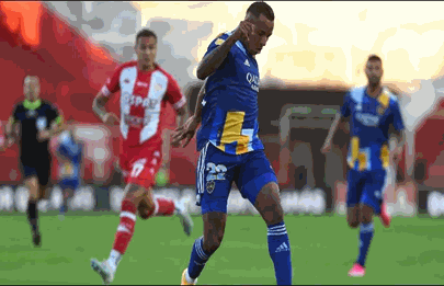 Boca tuvo una dura derrota en el estreno de la camiseta temática del barrio