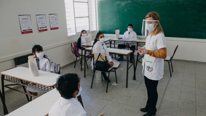 Larreta volvería con las clases presenciales en la ciudad