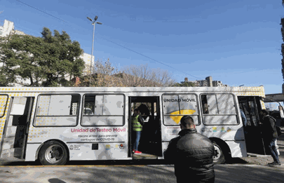 Nueva Unidad de Testeo Móvil visita Villa Lugano