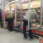Varios supermercados de Saavedra venden los cortes de carne a precios populares acordados por Nación