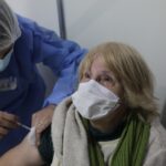 La Ciudad superó el millón de dosis aplicadas y entregó turnos para la segunda dosis de AztraZeneca