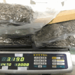 Llevaba tres kilos de marihuana  y fue detenido en villa Zavaleta