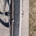 Ciclistas del Parque Sarmiento piden a la Ciudad ayuda para identificar a los “tira tachuelas”