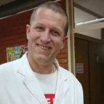 Finalmente, el docente denunciado por tuits pro dictadura no asumió como director en Saavedra