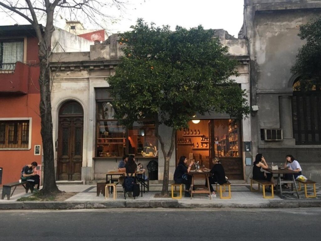 Chacarita: Condé Nast Traveler eligió a Naranjo Bar entre los mejores restaurantes del mundo