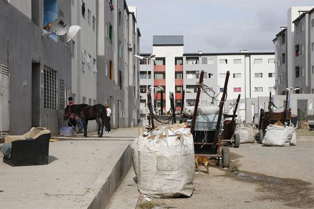 Villa Lugano: piden mejoras para que el complejo habitacional Mugica sea “seguro y saludable”