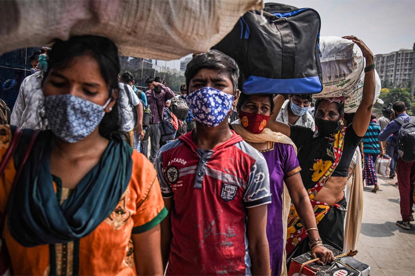 Covid-19: Variantes de Sudáfrica y la India en tres viajeros que ingresaron a Argentina