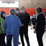 Larreta visitó el centro de testeo del Polideportivo de Parque Chacabuco