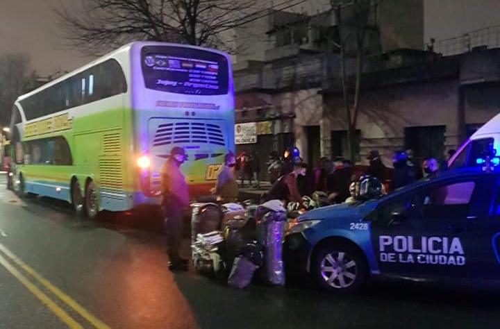 Nueva Pompeya: secuestraron ropa apócrifa por un valor de $2.000.000