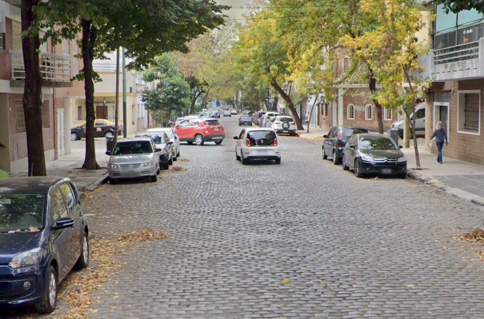 Caballito: la Justicia ordena al Gobierno de la Ciudad reponer el adoquinado de la calle Bogotá
