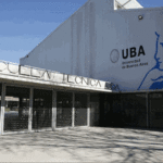 Vuelve la presencialidad a la escuela de la UBA de Villa Lugano
